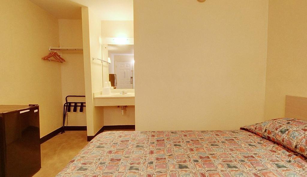Americas Best Value Inn And Suites Карбондейл Экстерьер фото
