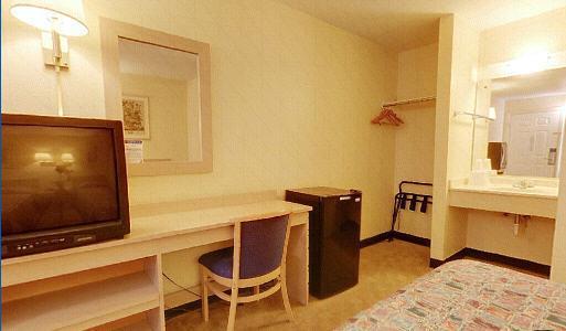 Americas Best Value Inn And Suites Карбондейл Номер фото