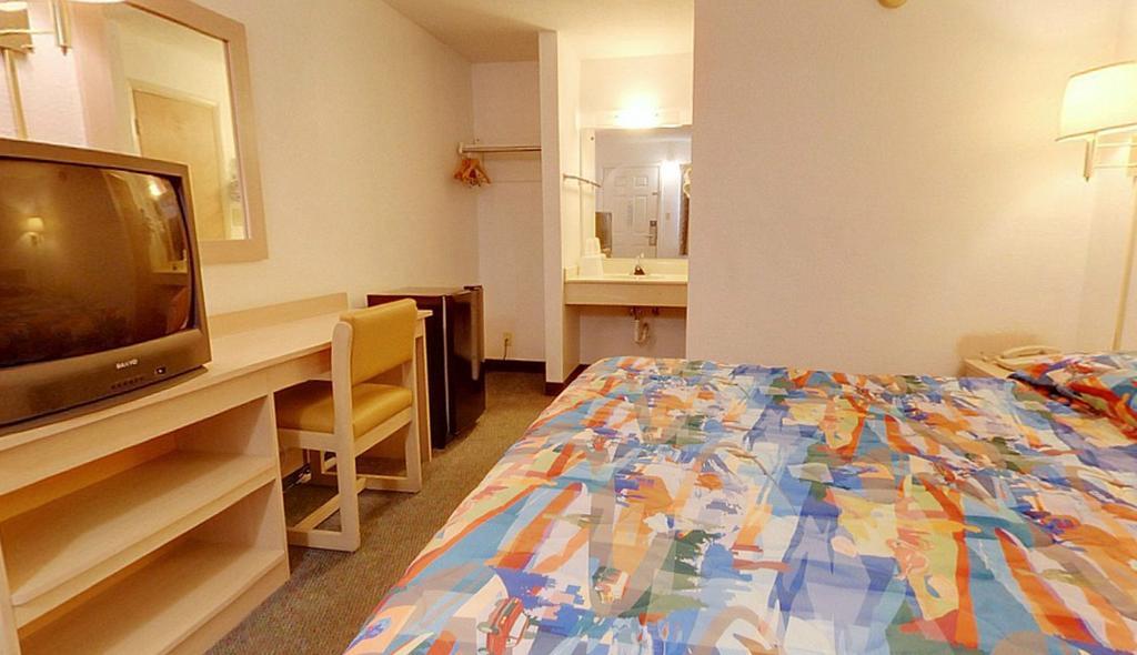 Americas Best Value Inn And Suites Карбондейл Номер фото